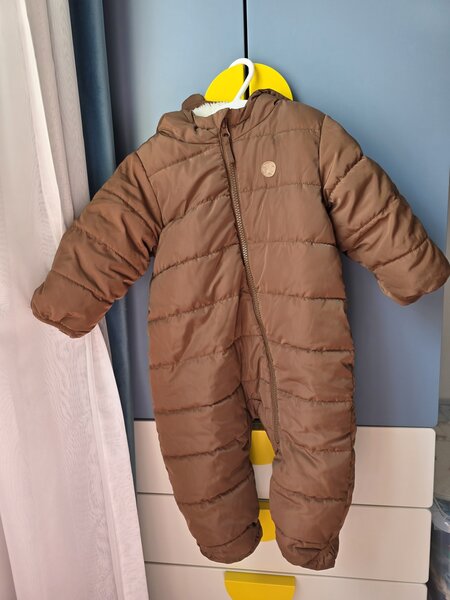 Combinezon H&M, 74 cm (6-9 M)